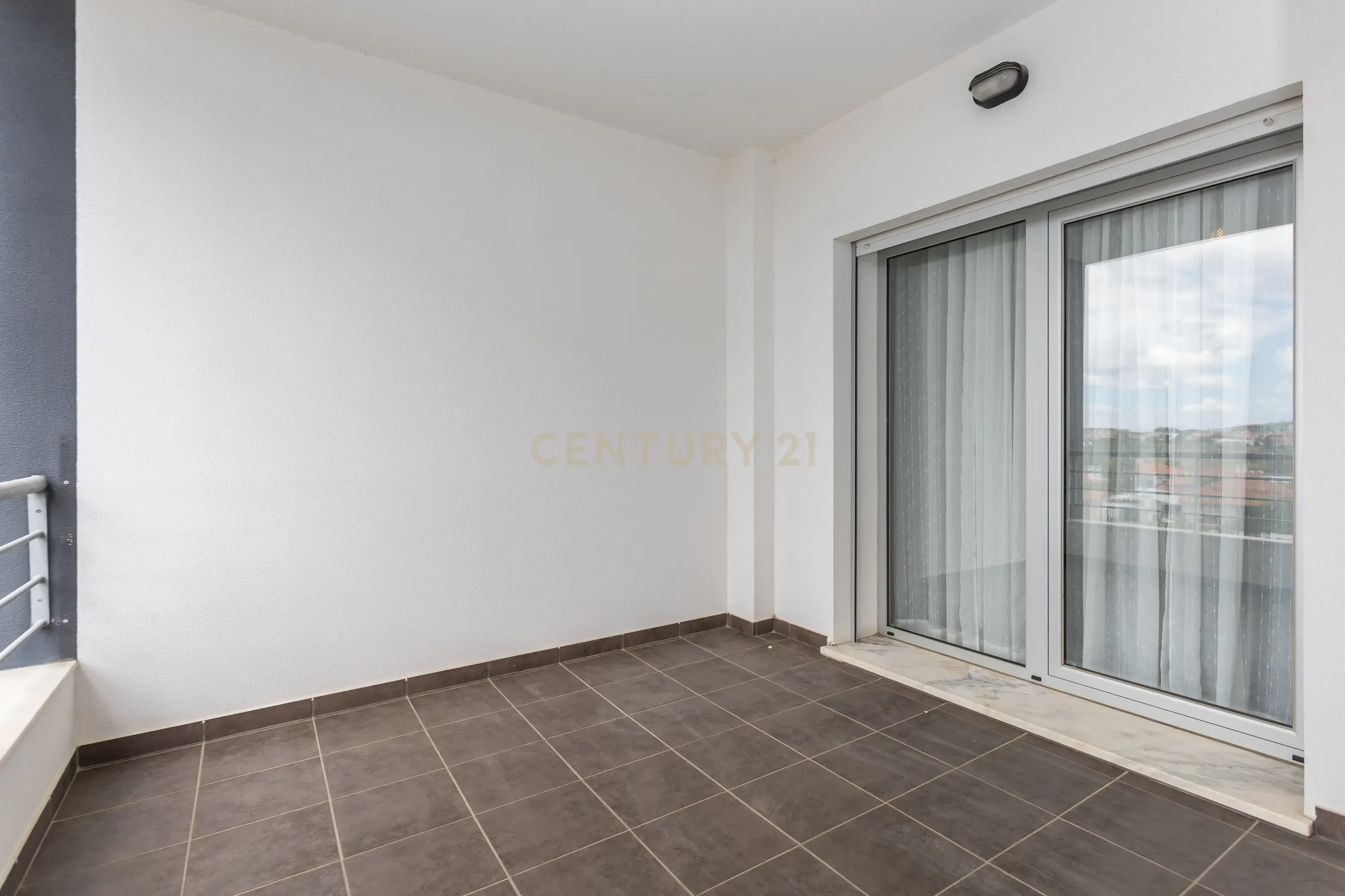 Apartamento T3 Condomínio Jardins da Ladeira, Aldeia de Paio Pires - Image 18