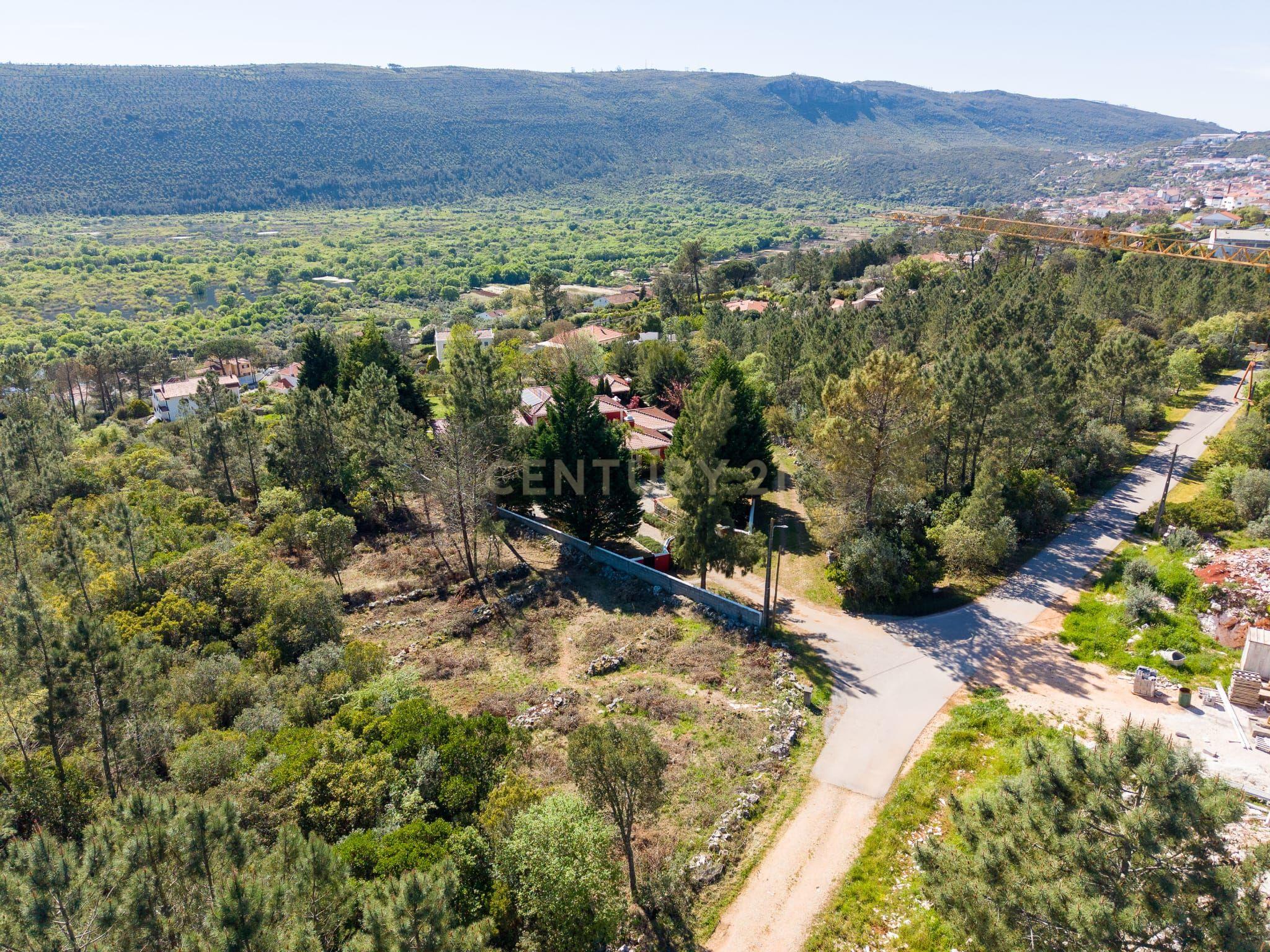 Fotografia 9 de 2880m2 deTerreno - Construa com Vista de Sonho