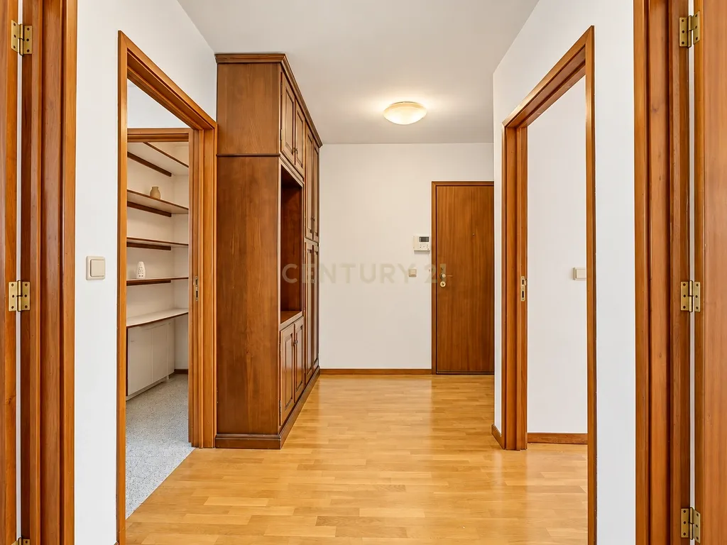 BAIXA DE PREÇO | Apartamento T2 em Cedofeita, Porto - Oportunidade Única! - Image 12
