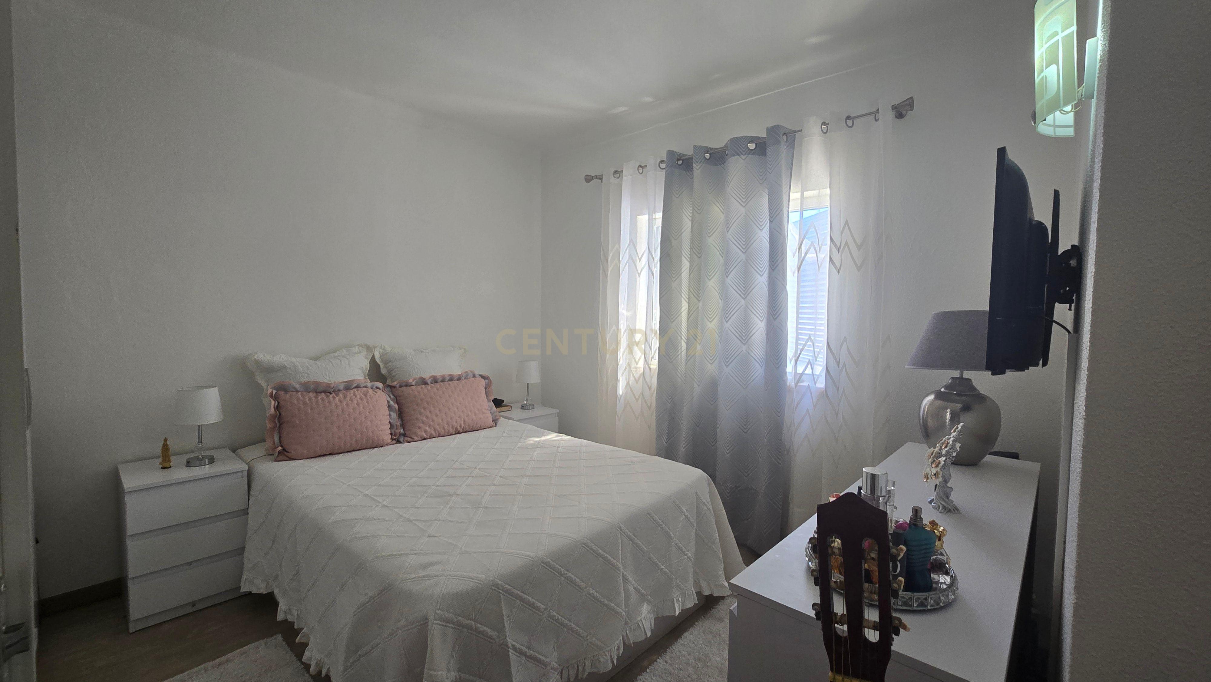 Fotografia 11 de Apartamento Renovado em Portimão, Faro - 2 Quartos com Varanda