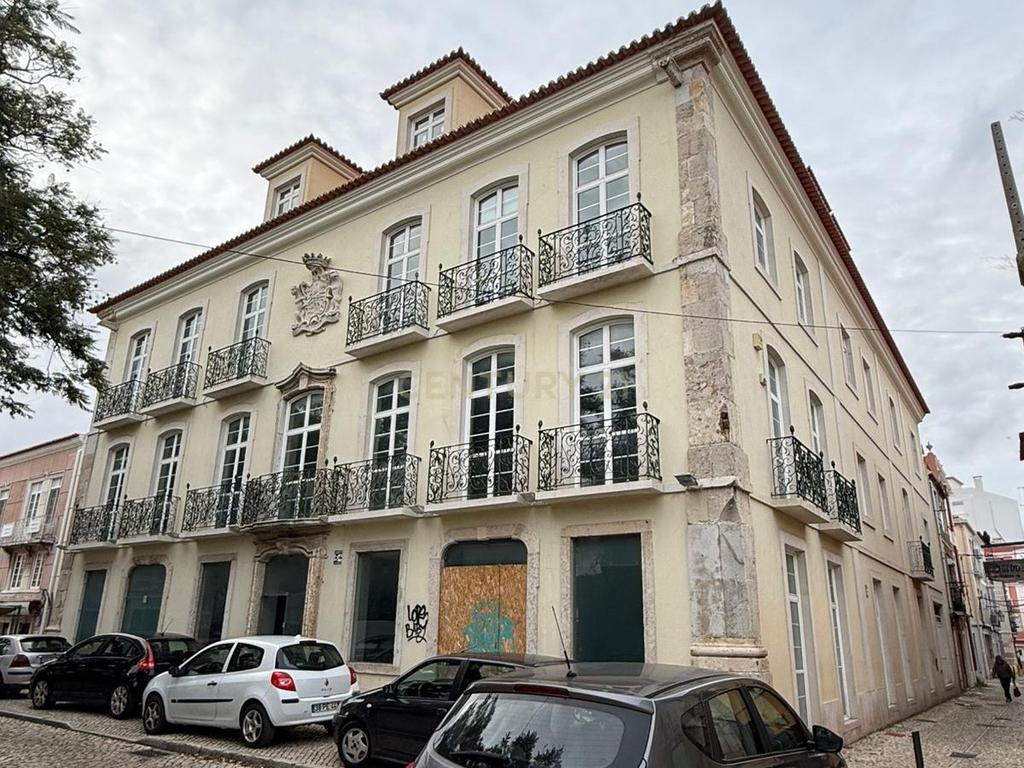 Palacete Chatillon – Um Ícone no Coração de Setúbal - Image 2