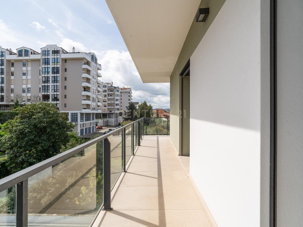 Requintada Penthouse T6 em Celas - Coimbra - Image 15