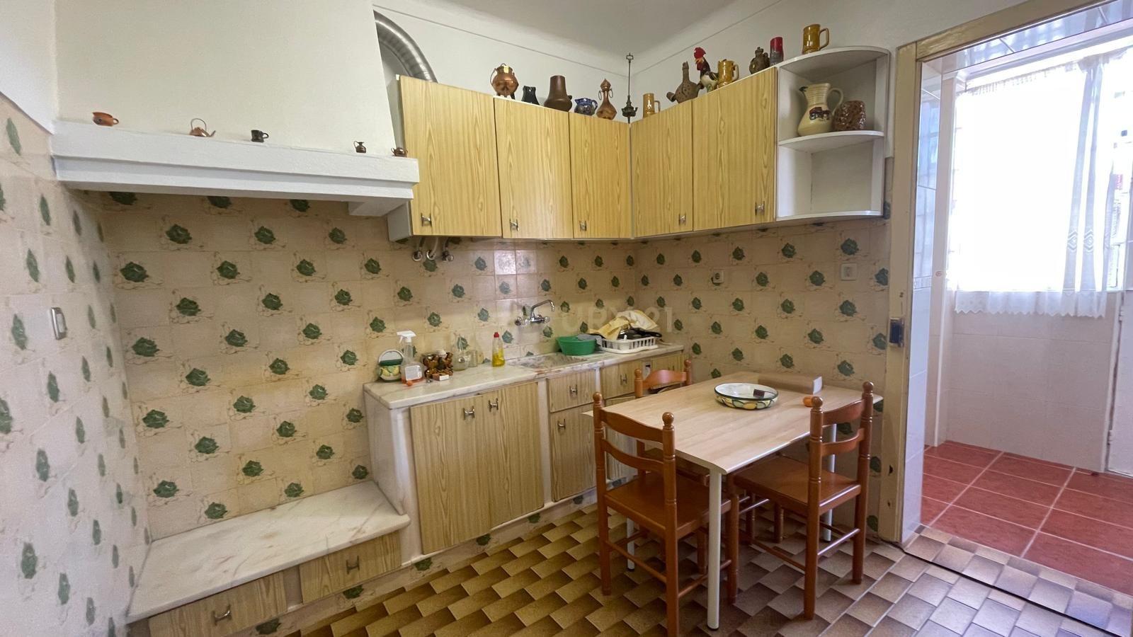 Moradia Isolada inserida em lote de terreno com 300m2 no Penteado - Image 23