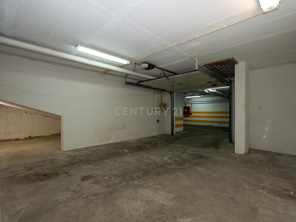 🚗 Garagem Box para Arrendamento – Montijo-Urbanização Janelas do Parque - Image 8
