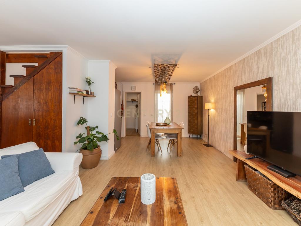 Moradia T2, com anexo (T1), na Costa da Caparica, totalmente remodelada! - Image 11