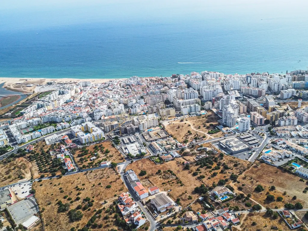 Terreno para construção de moradias - Image 20