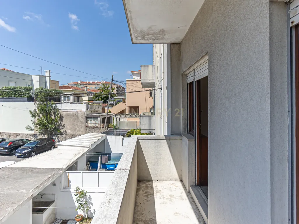 Andar Moradia T5 – Antas, Avenida Fernão de Magalhães – Porto - Image 40