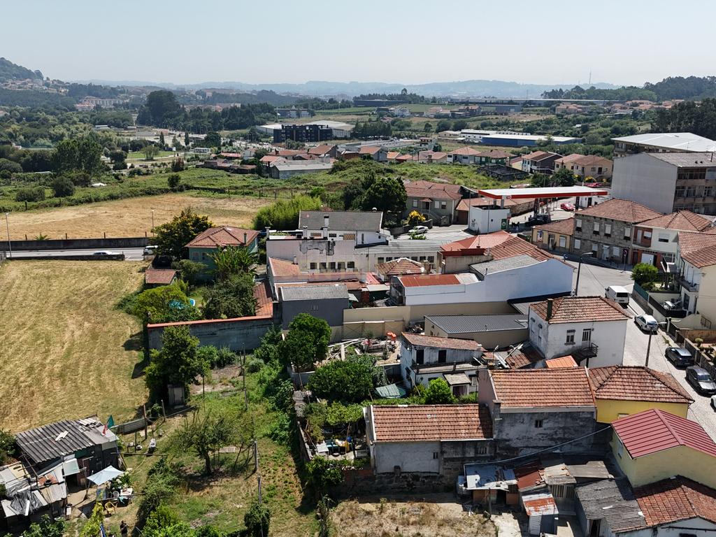 TERRENO PARA CONSTRUÇÃO EM FÂNZERES | METRO | 1714M2 - Image 7