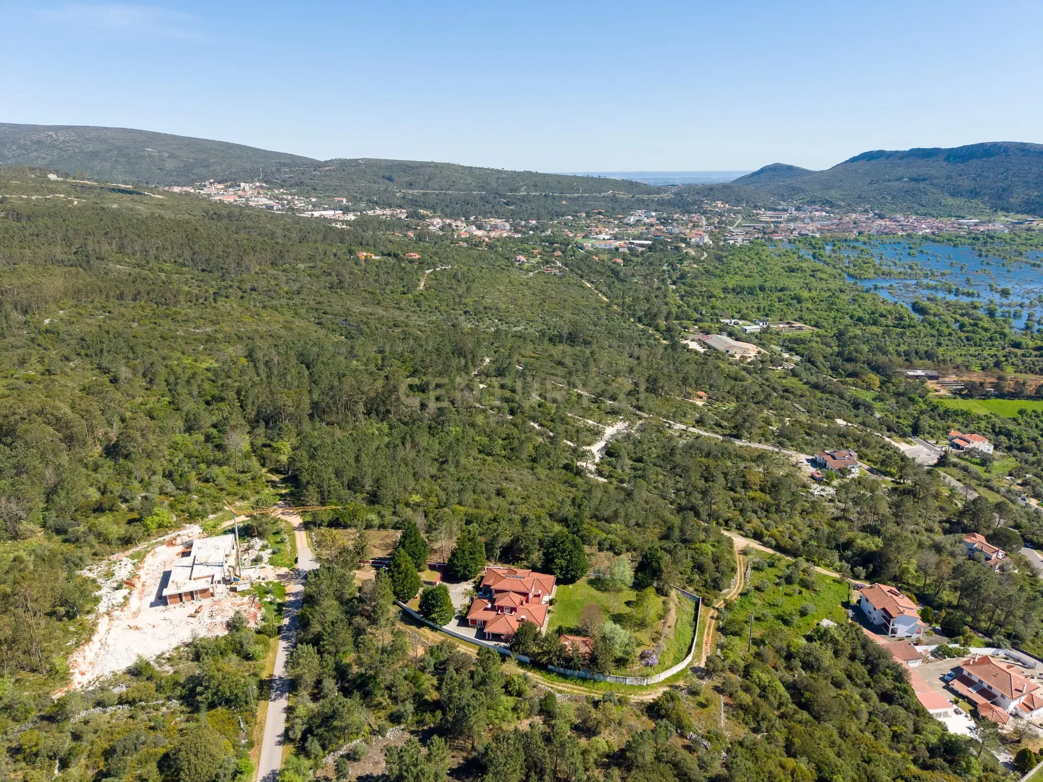 Fotografia 8 de 2880m2 deTerreno - Construa com Vista de Sonho
