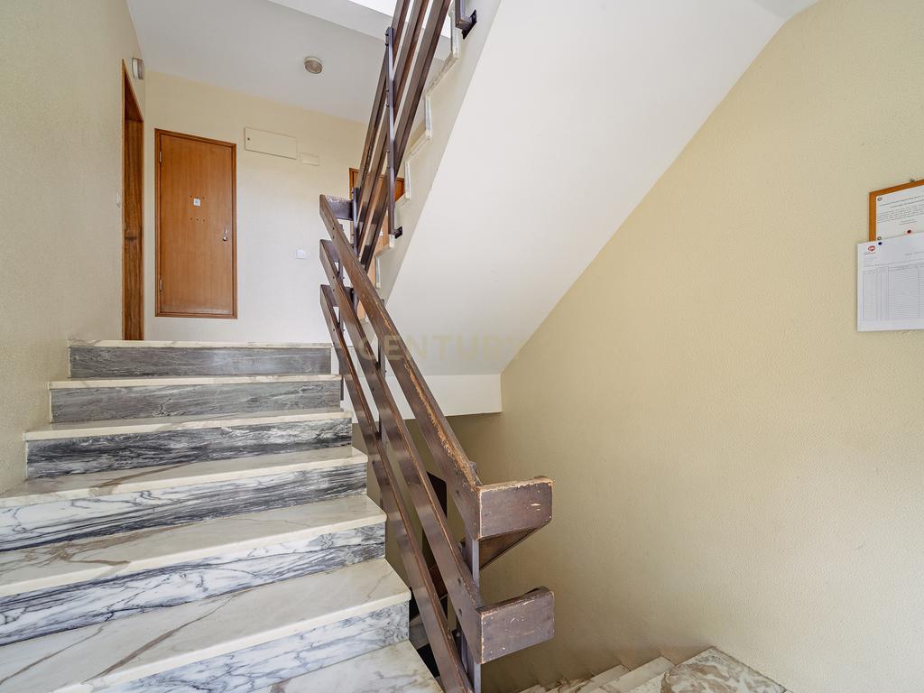 Apartamento T2 em Santarém - Oportunidade Única! - Image 5