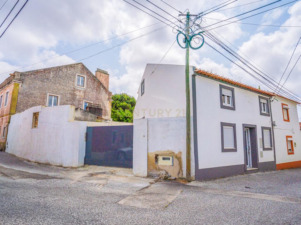 Moradia T2+1 com Terraço – Tornada, a 5 min de Caldas da Rainha - Image 20