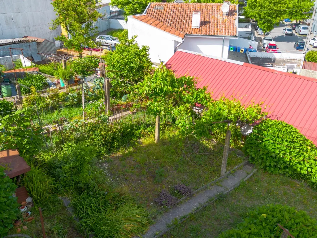 Garagem com terreno - Image 4