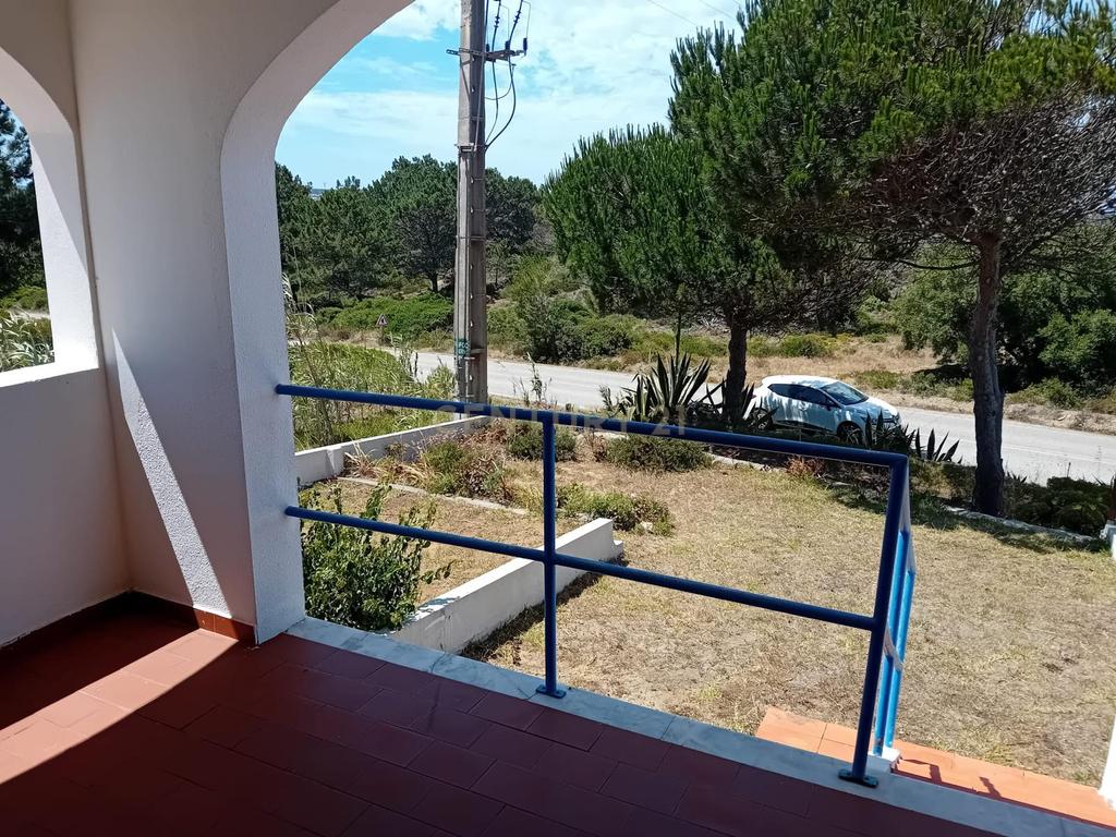 Moradia T2 com vista praia de Monte Clérigo | Aljezur - Image 10
