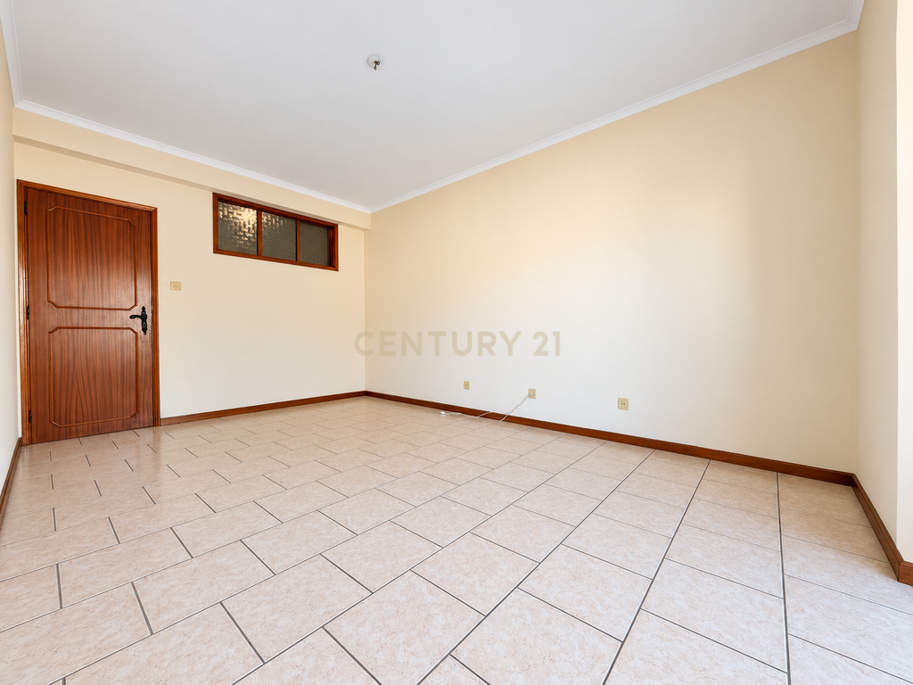 Apartamento T3 com Vista Mar em Caxinas, Vila do Conde, Porto - Image 13