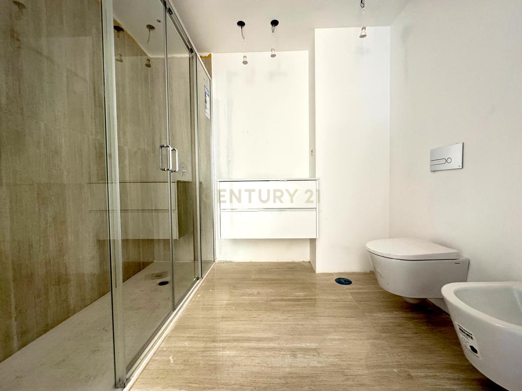 Apartamento com um quarto de luxo e novo em prédio muito moderno no centro de Matosinhos, perto do metro - Image 5