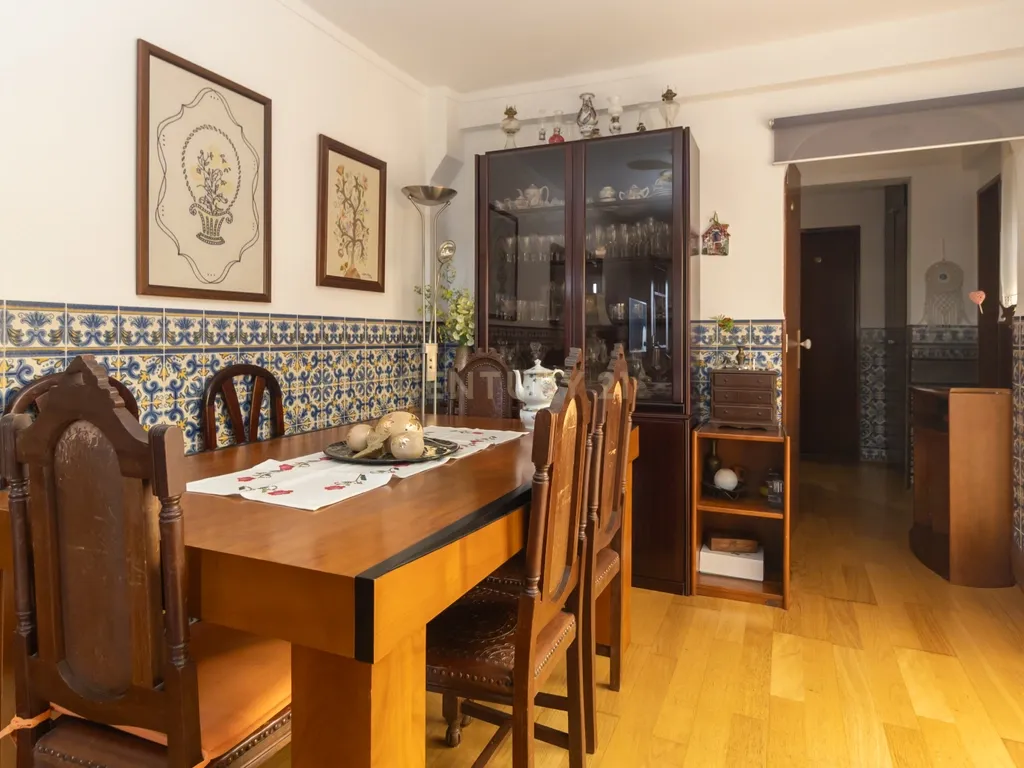 Moradia em Banda de 5 assoalhadas na Banática - Image 46