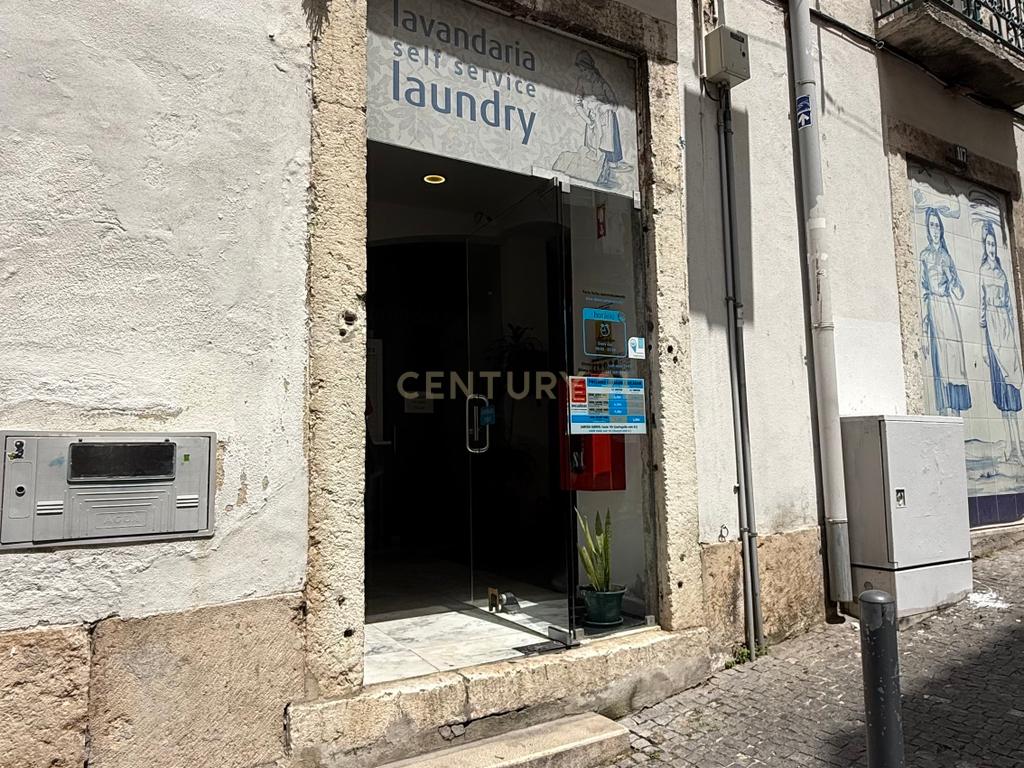 Alfama – Prédio – Investimento - Image 5