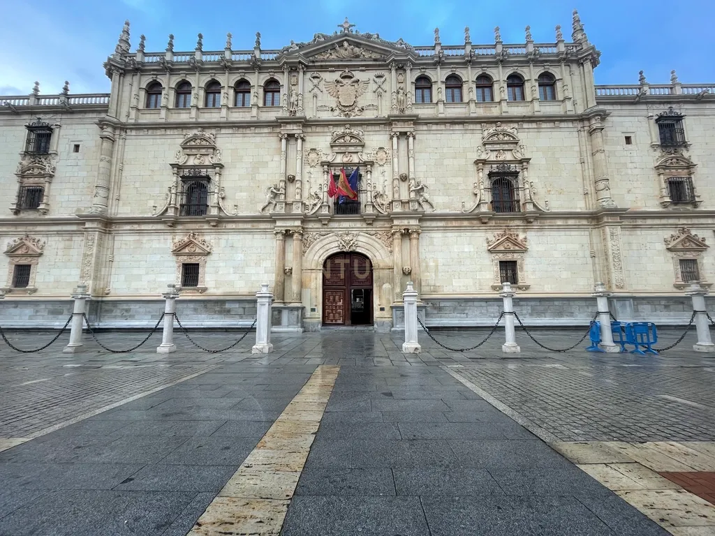 Edifício em Alcalá de Henares, Madrid - 9 Quartos, 9 WC - Image 5