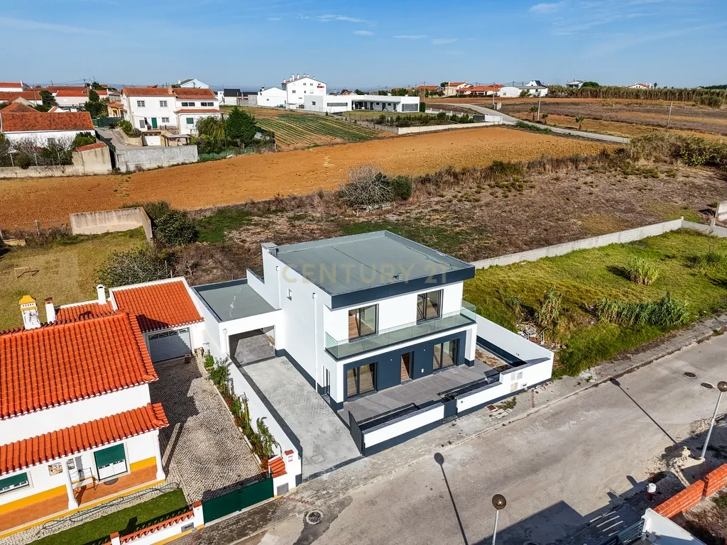 Moradia Nova T4 na Lourinhã - Image 36