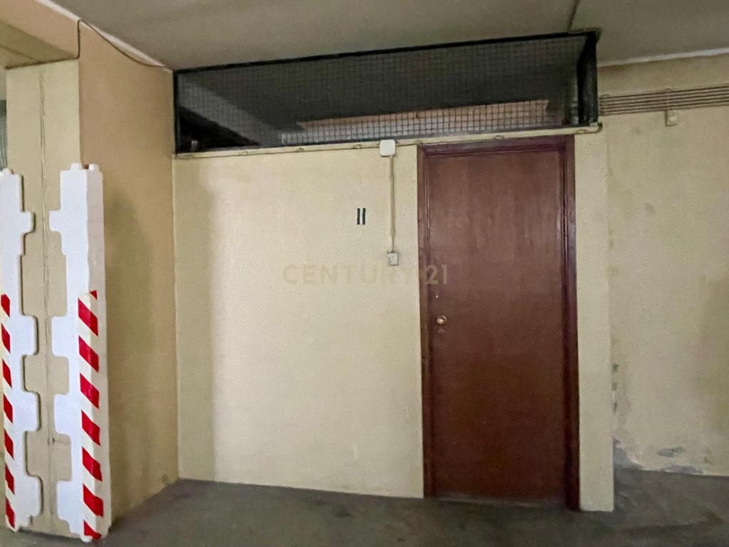 T2 com lugar de garagem em Pedrouços - Image 15