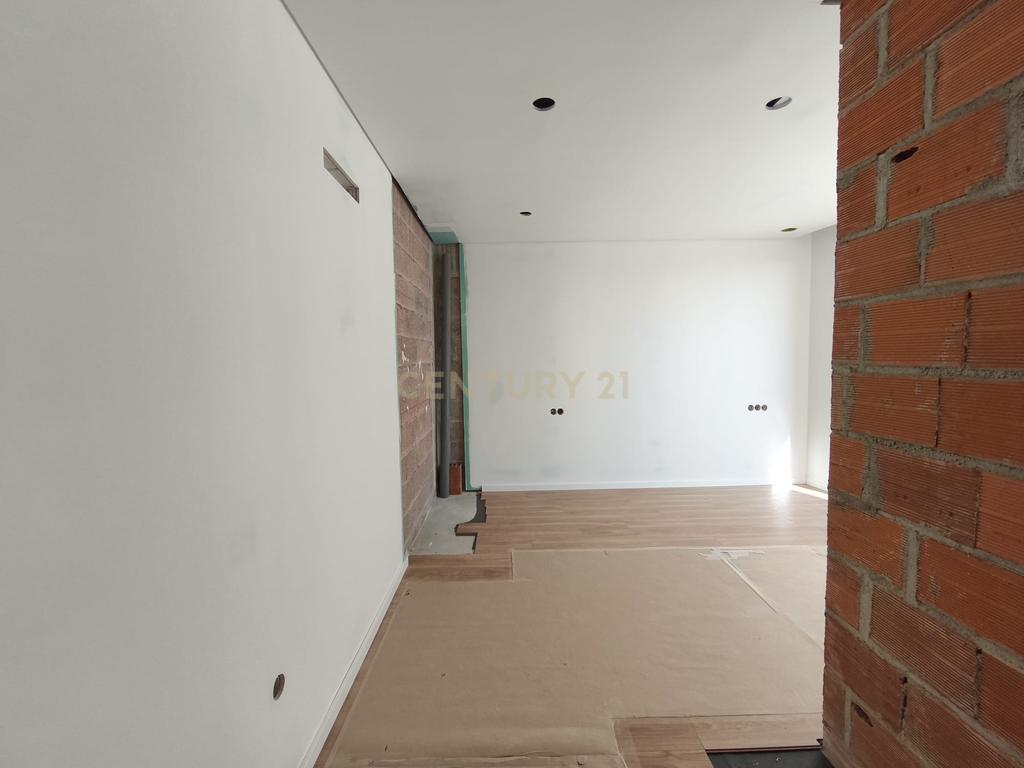 Casa em Construção em Braga, Esposende - 3 Quartos e Garagem - Image 10