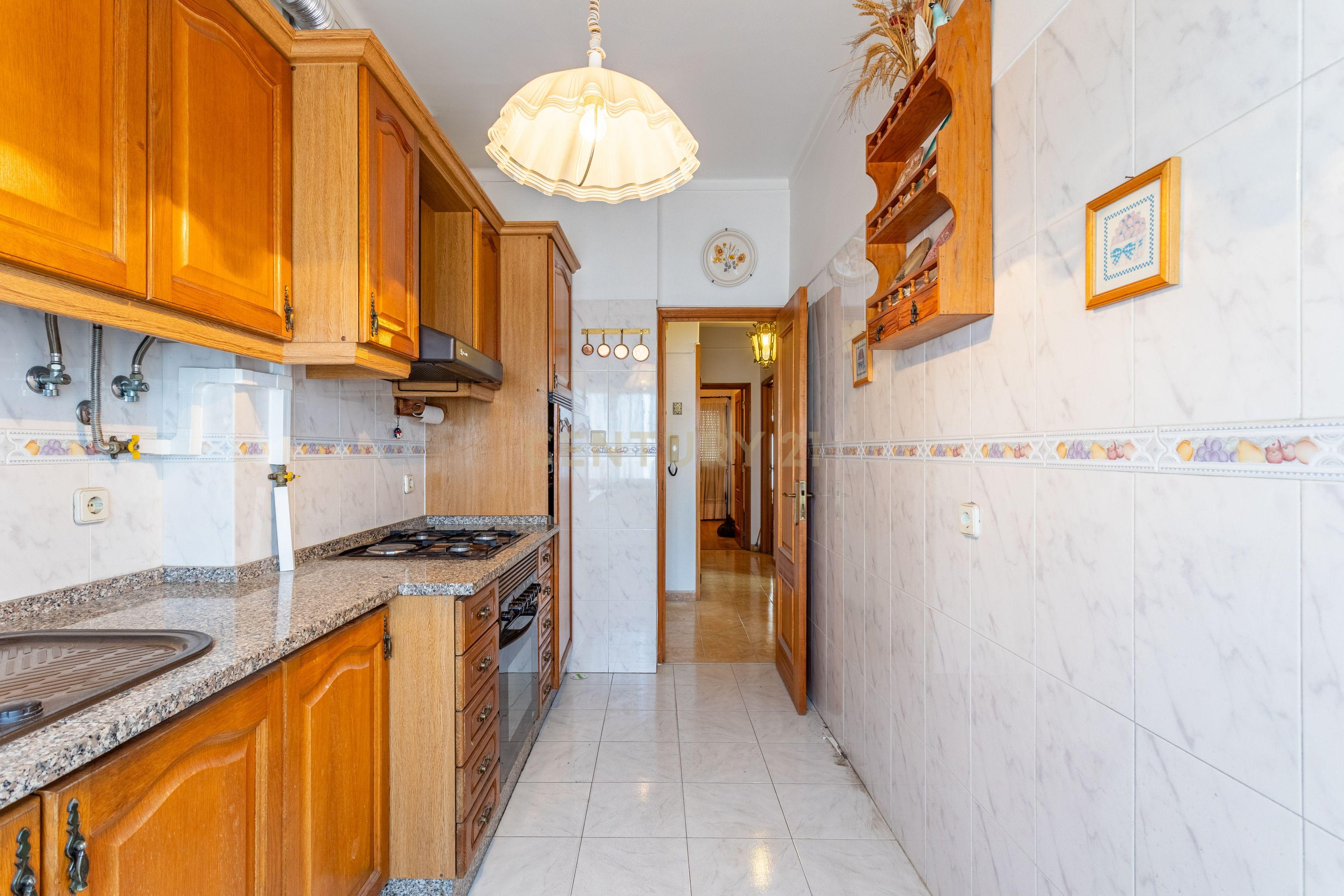 Fotografia 3 de Apartamento T2 em Sacavém