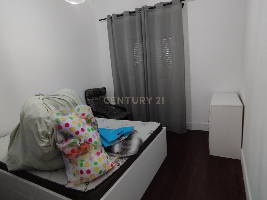 Apartamento T4 em Santarém - Image 6