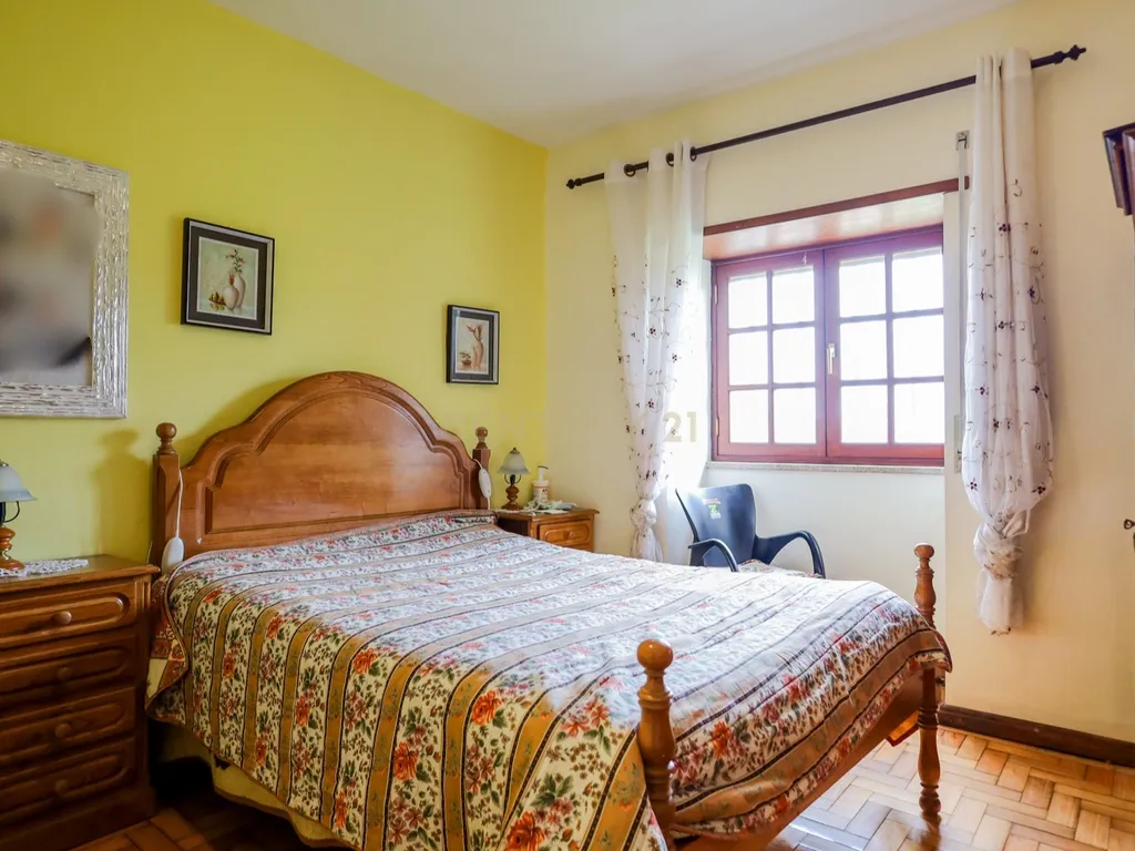 Moradia Renovada em Aboim da Nóbrega Gondomar e Vila Verde, Braga - Image 12