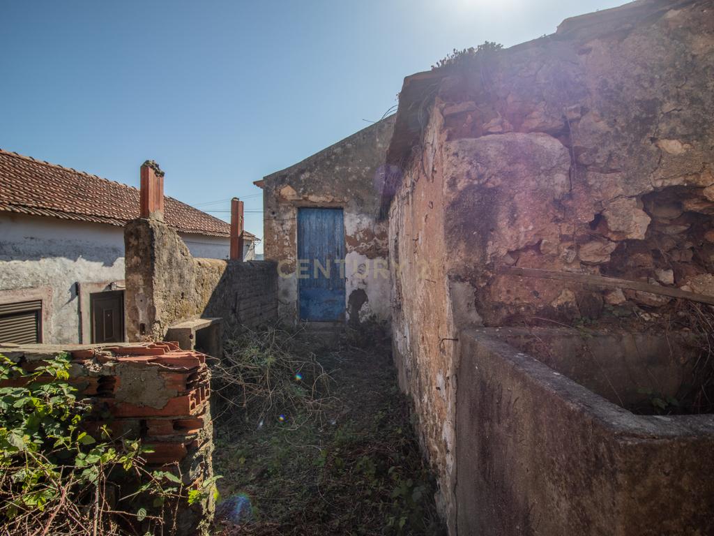 Moradia para reabilitar em Lares, Vila Verde, Figueira da Foz - Image 22