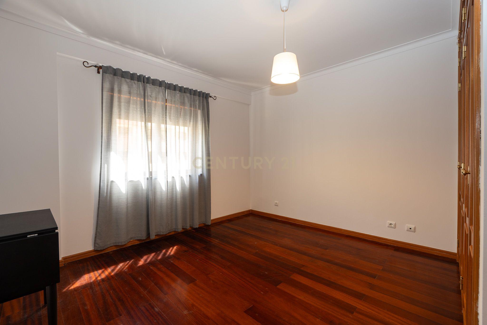 Arrendamento T2 Odivelas - Quinta Nova - Image 18