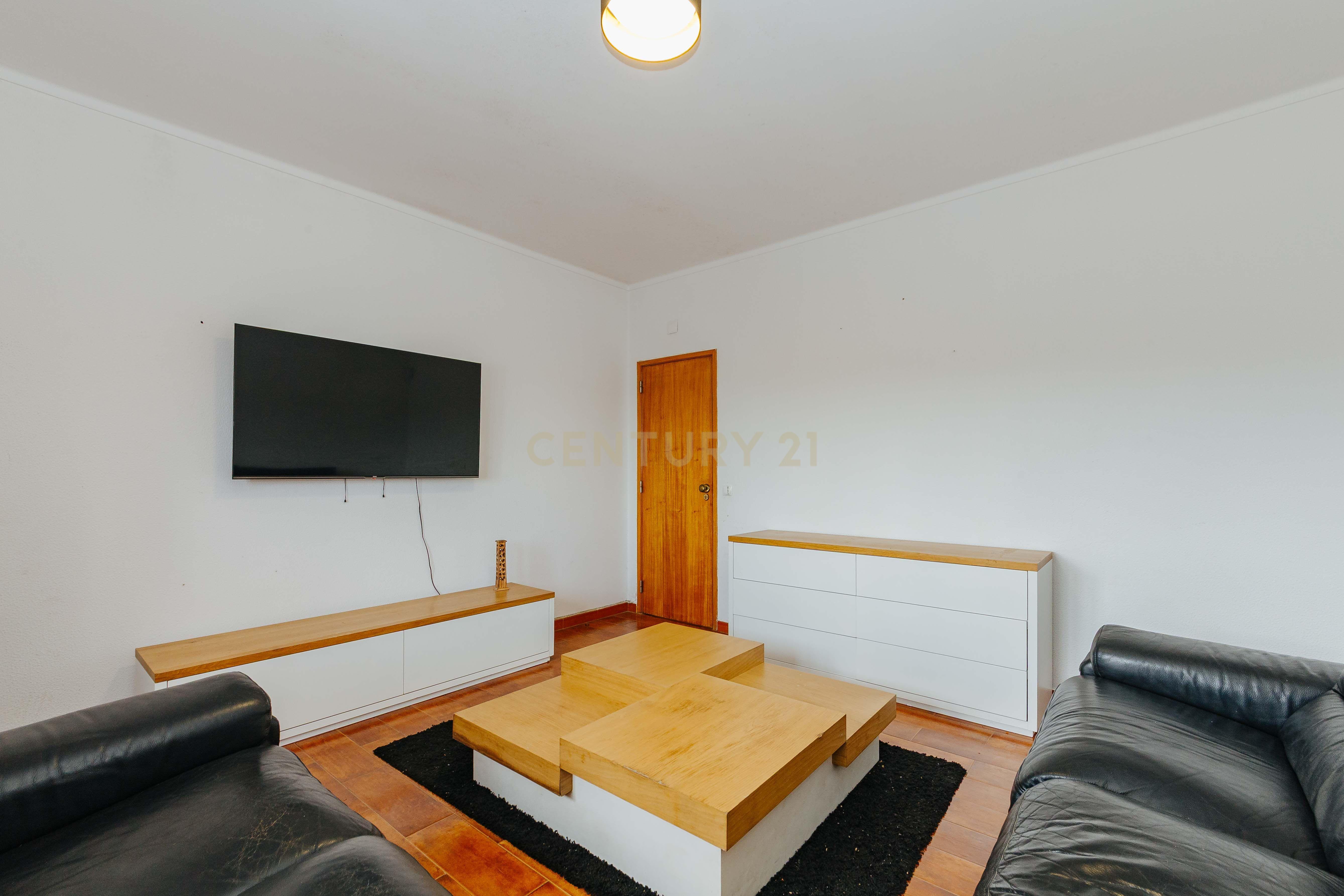Apartamento T3 Almoinha - Sesimbra - Image 1