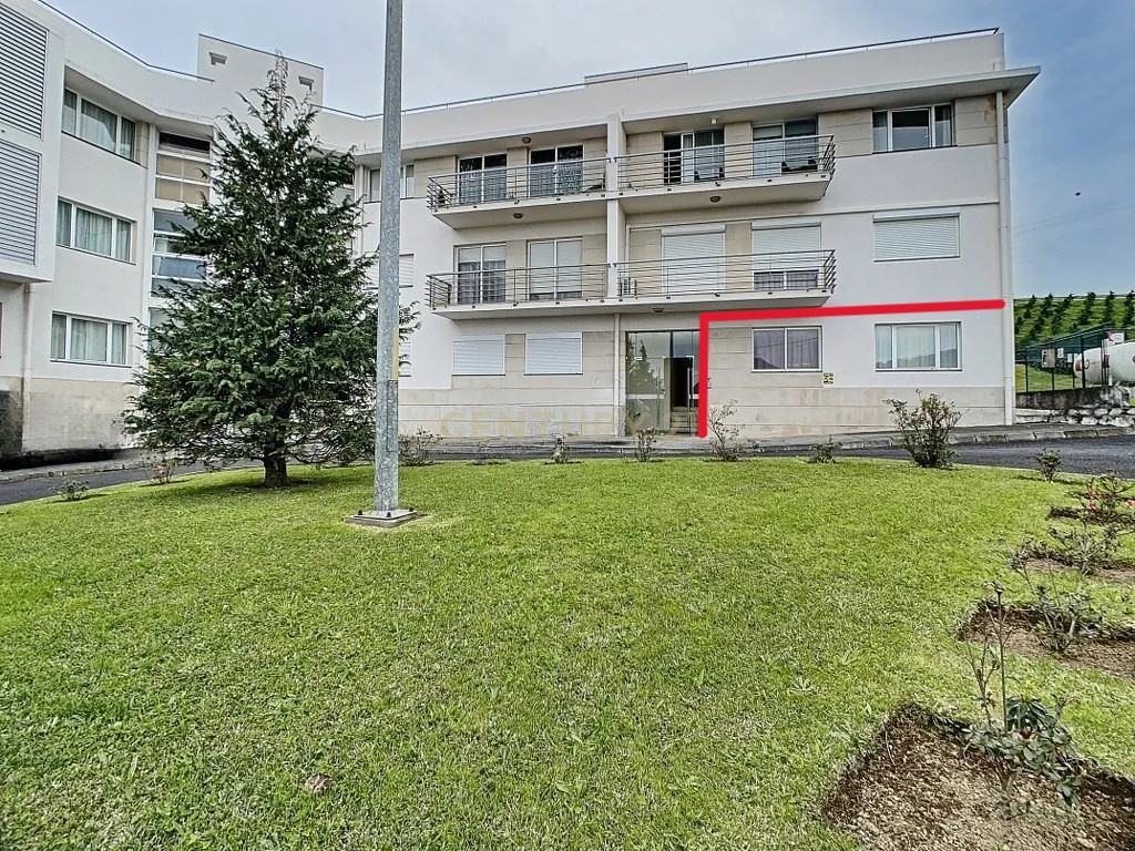 🏡 Apartamento T3 com Suíte e Ar Condicionado – Condomínio Privado Paim - Image 23
