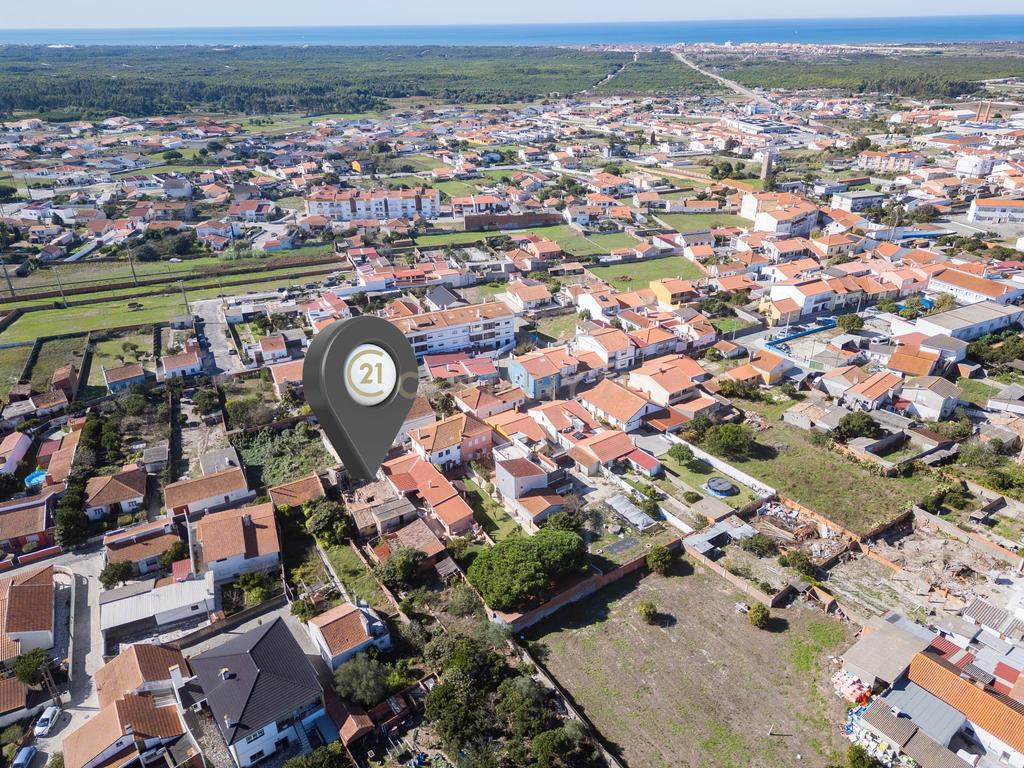 Moradia para Reconstrução no Centro de Vieira de Leiria - Image 8