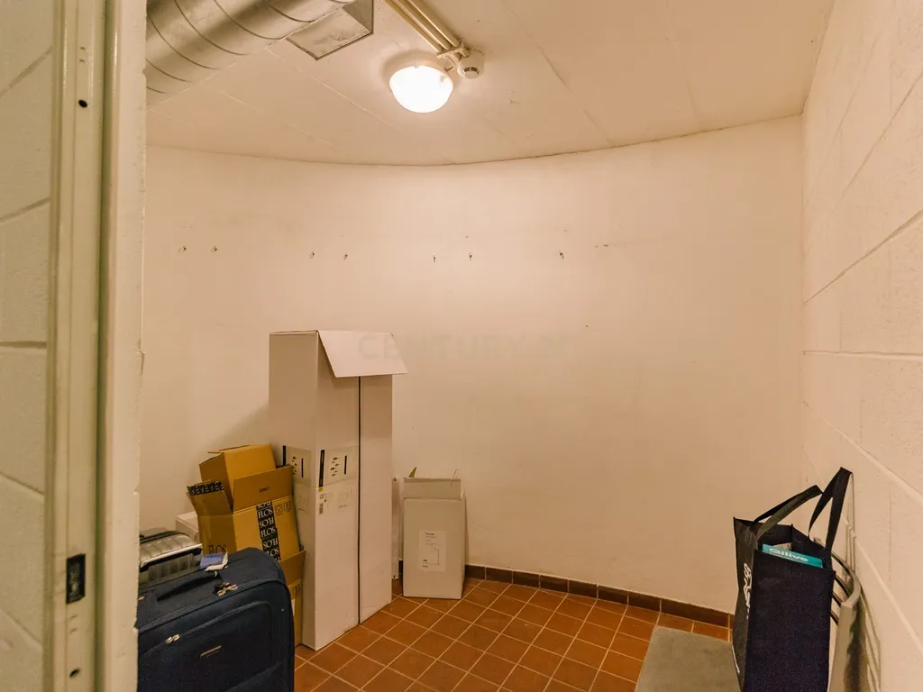 Excelente apartamento T2 em Avenidas Novas, Lisboa - Image 32