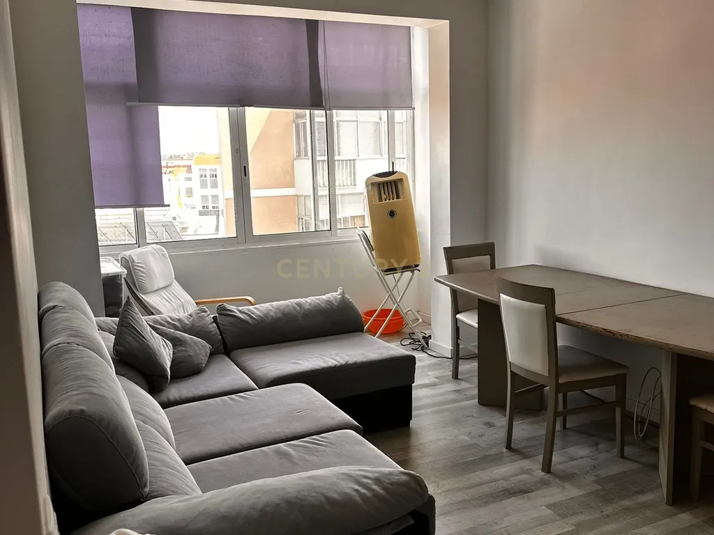 T2 Remodelado, Amora - Seixal - Image 20