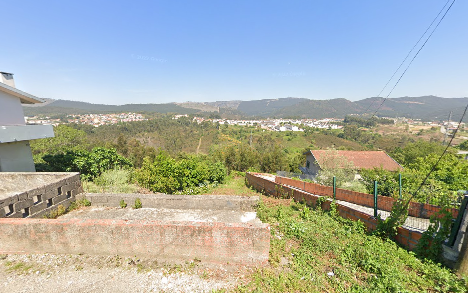 Lote de terreno com 780 m2 em Gondomar - Image 3