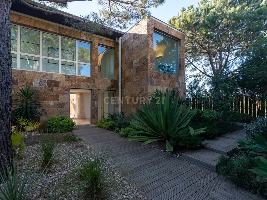 Moradia Exclusiva em Primeira Linha de Mar com Piscina Infinita / Tróia-Carvalhal - Image 4