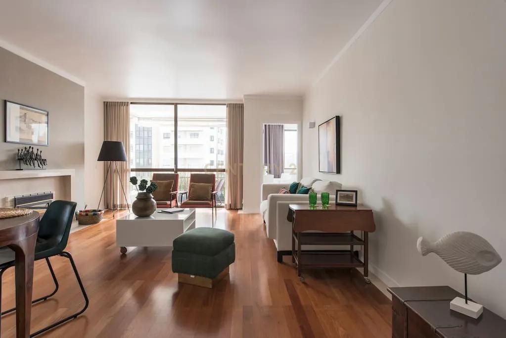 Apartamento T3 Renovado para Arrendamento no Edifício Navegador – Cascais - Image 5