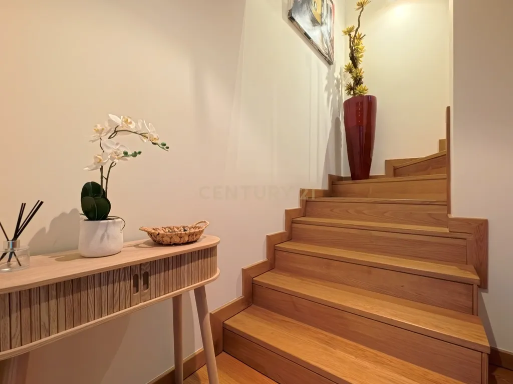Apartamento singular no Centro Histórico de Viseu - Image 9