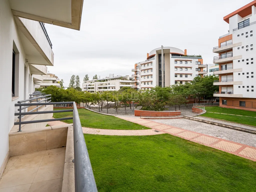 Apartamento T4 Parque das Nações | Expo Norte - Image 19
