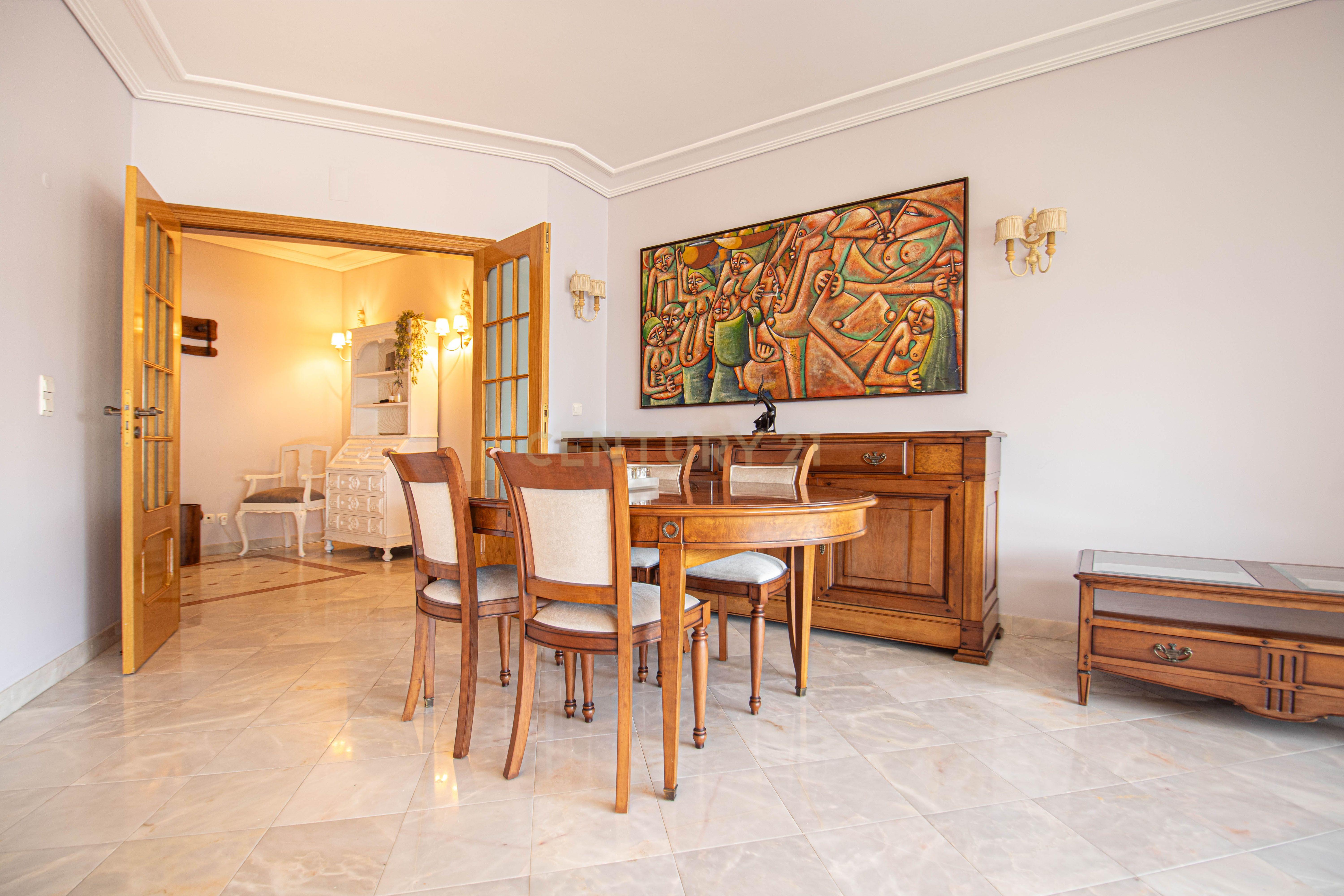 Apartamento T4 no Real Forte c/ 2 Box - Image 11