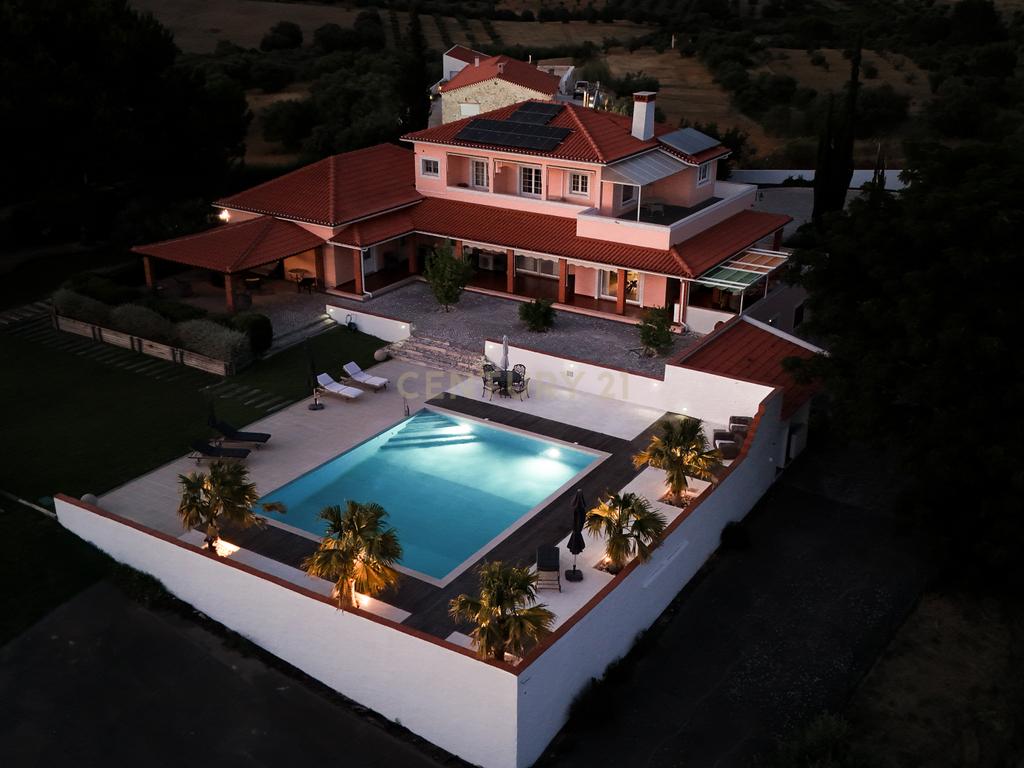 Propriedade Única com Piscina, Lago e Produção de Azeite - Image 54