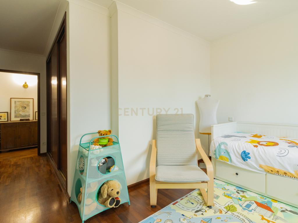 Excelente Moradia T4 - Image 15