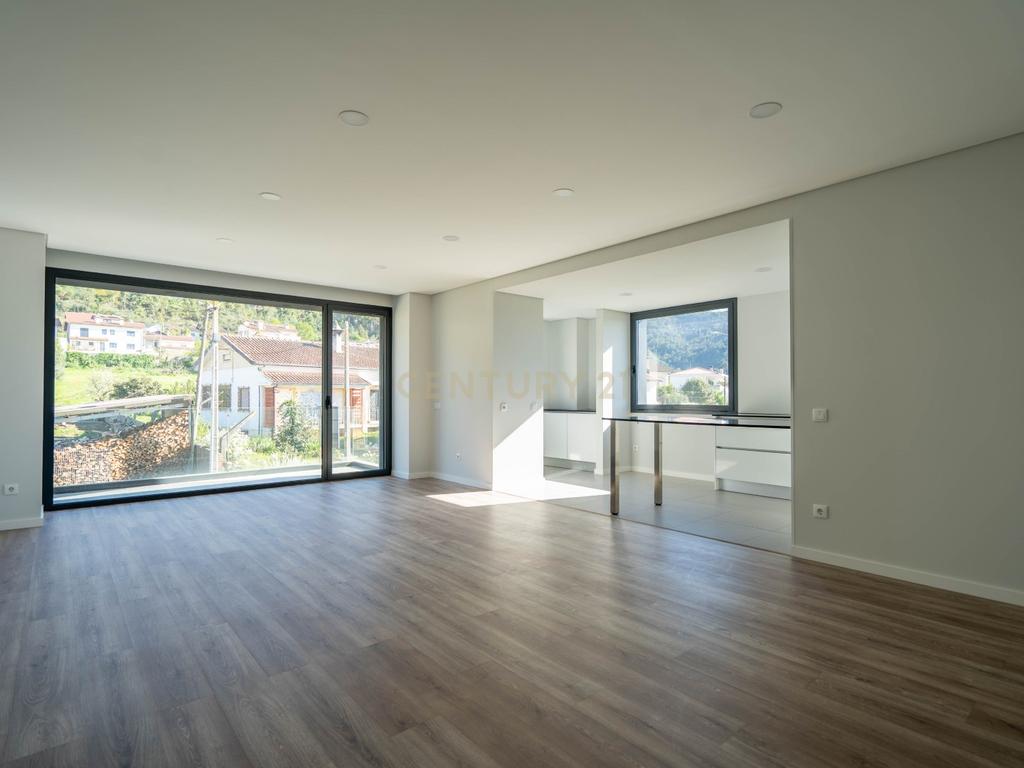 Apartamento T3 - Empreendimento Gardens - Novo - Image 9