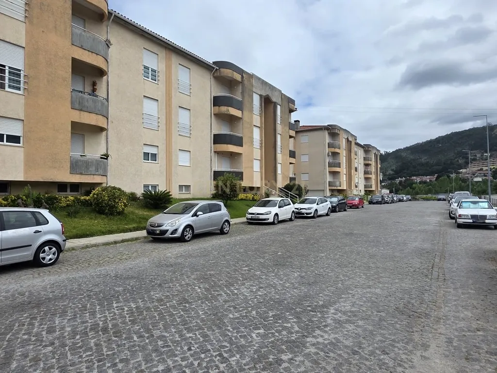 Apartamento T2 Alpendorada - Marco de Canaveses - Image 25
