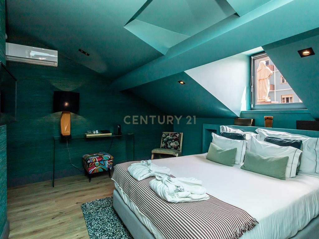 Espaço comercial - Pequeno Hotel em Setúbal, Perto da Praia e Centro Histórico - Portugal - Image 39