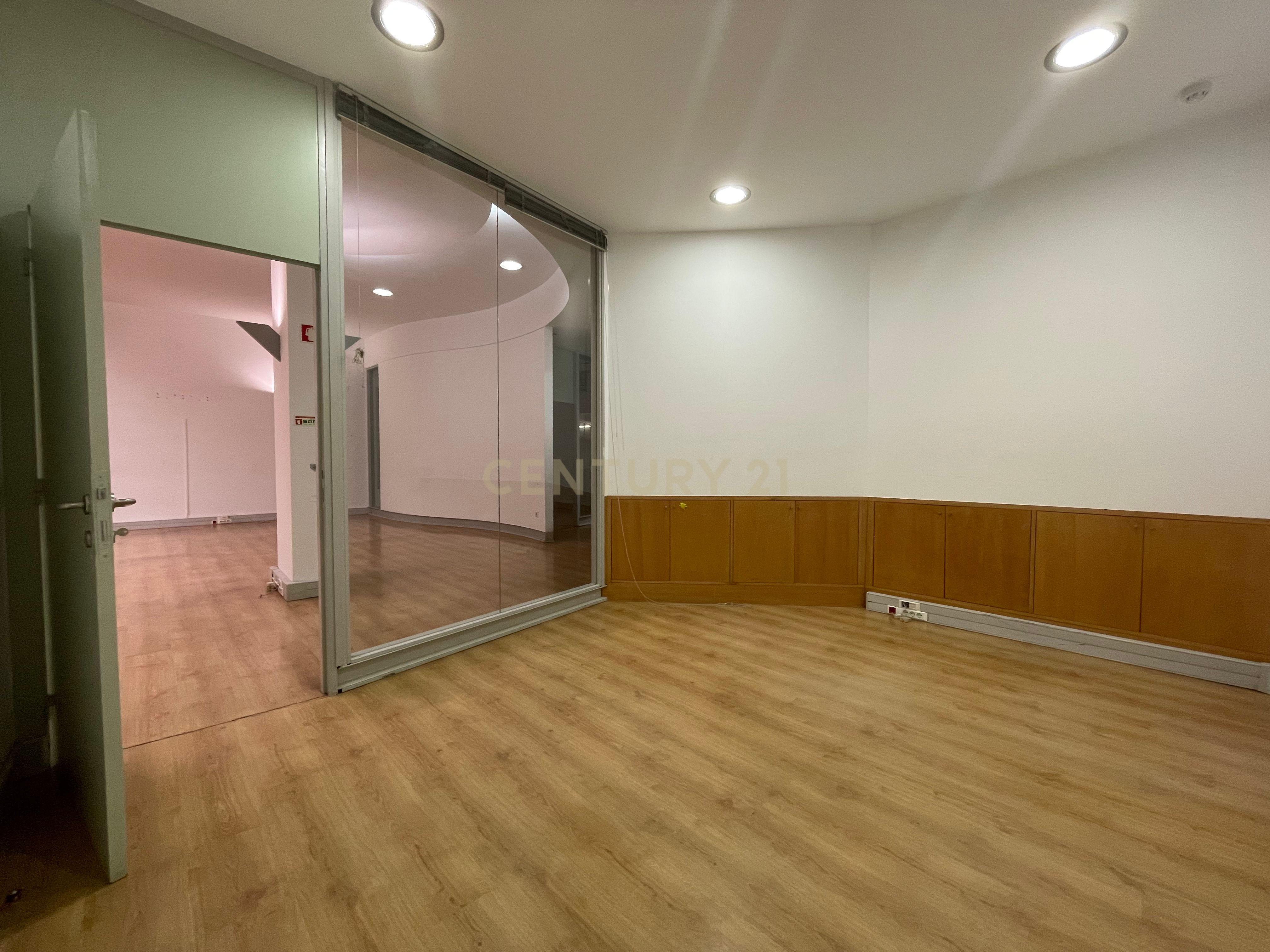 Fotografia 11 de Escritório|133m²| junto ao Metro das Conchas
