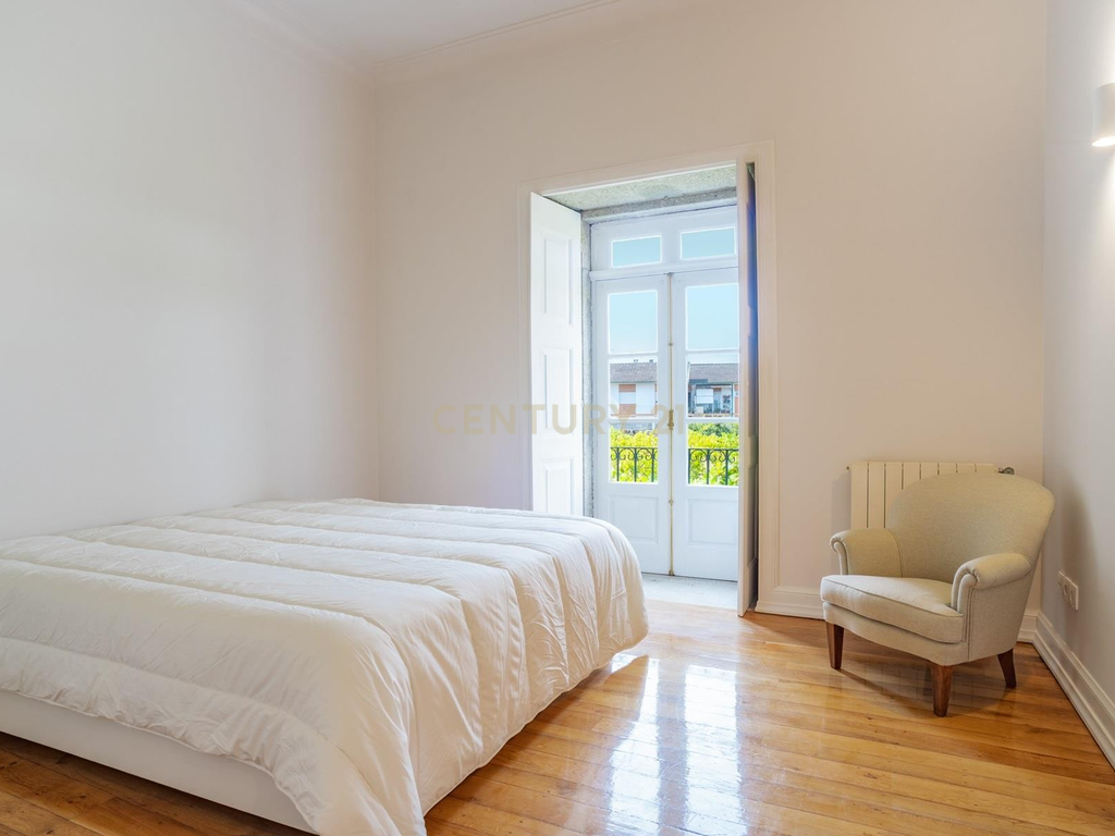Casa Senhorial com 975 m2 em Amares, Braga - Image 17