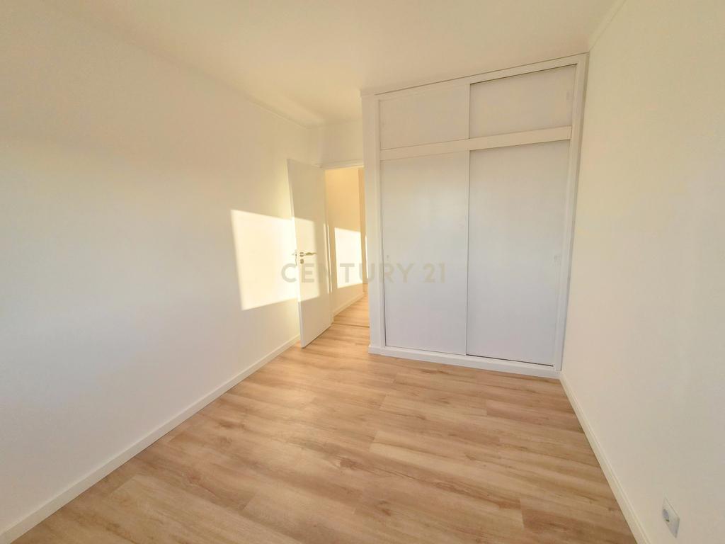 Apartamento T2 em Peniche - Image 23