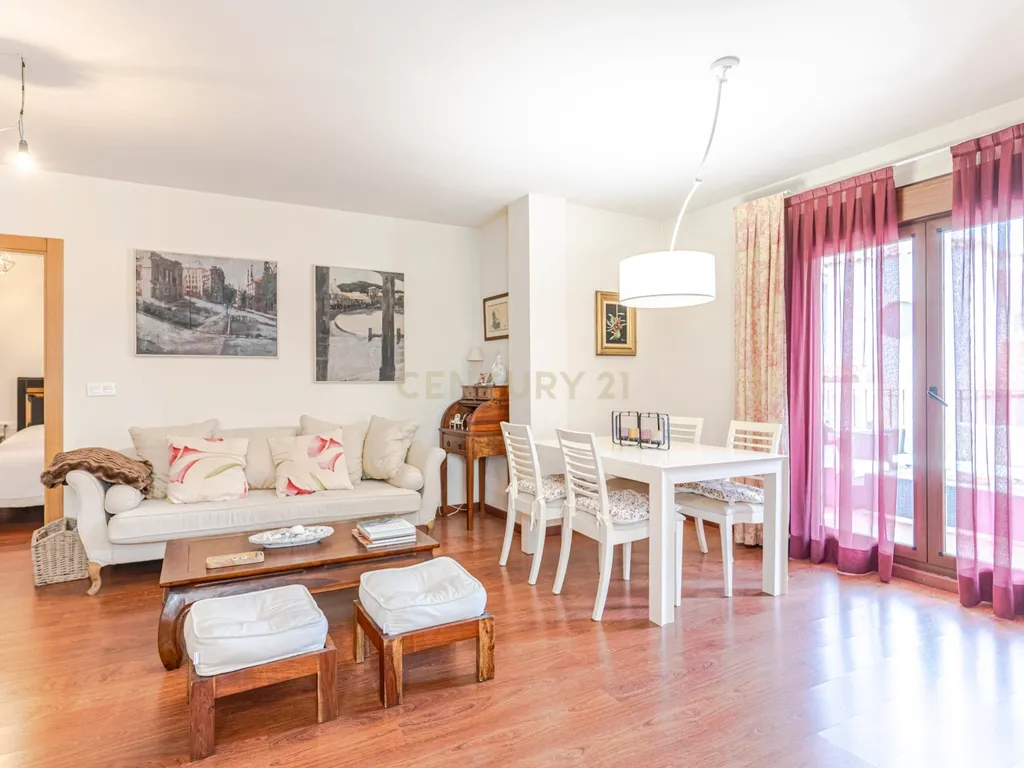 Apartamento T3 Moderno com Terraço em Granada, Andalucía - Image 13